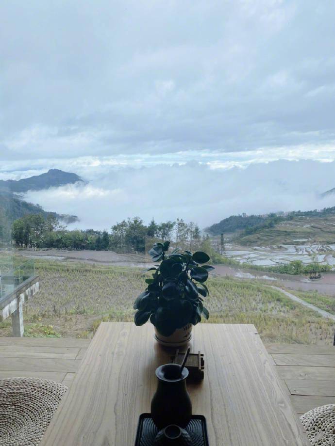 朱一龙，友情、陪伴与新旅程的温馨日常