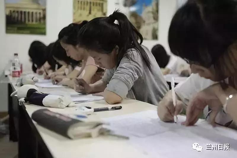甘肃考试院最新动态更新，最新消息汇总